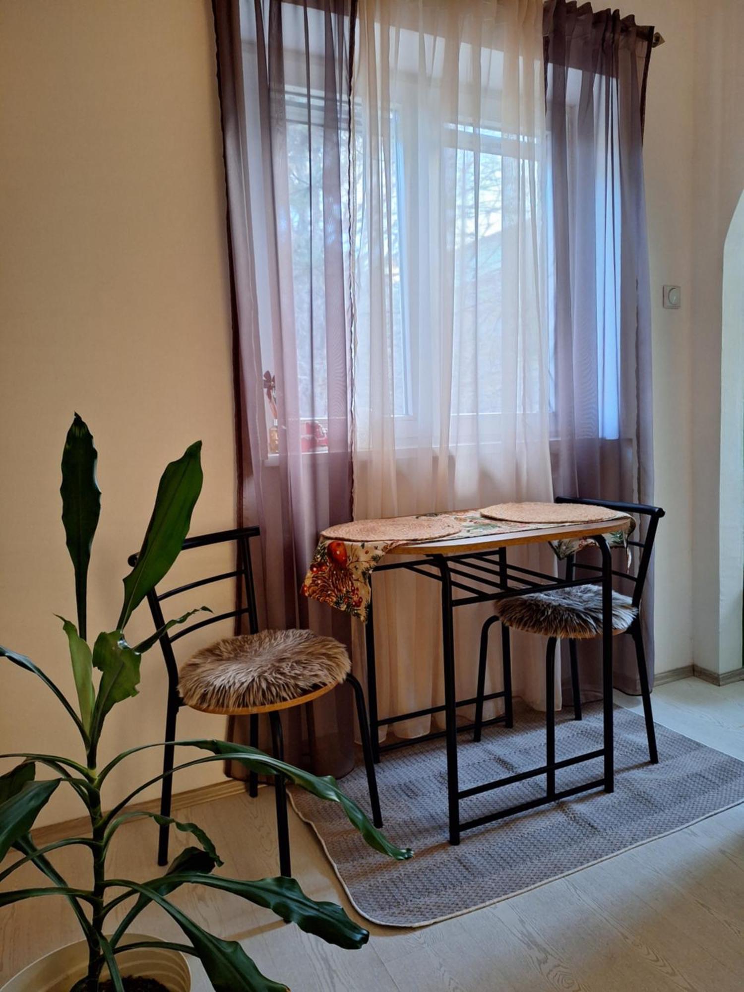 Apartman Maja Appartement Belgrado Buitenkant foto
